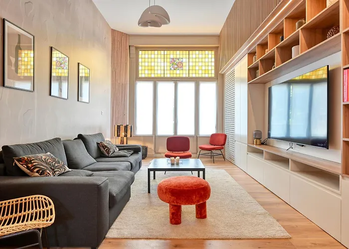 Luxueux Logement Design 4 Ch Climatise